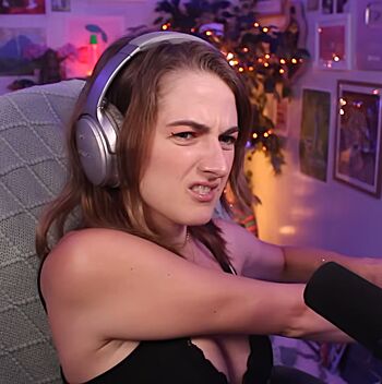 Full leaked Caitlin marie reacts page private onlyfans photo