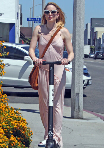 Full leaked Caity lotz private onlyfans photo