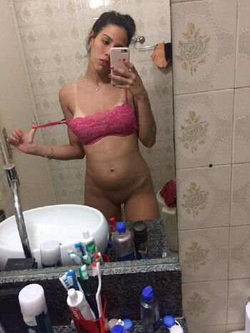 Full leaked Caiu na net amadoras  page private onlyfans photo