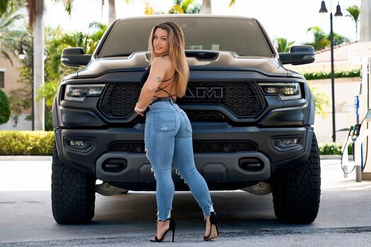 Full leaked Caleigh mackenzie page private onlyfans photo