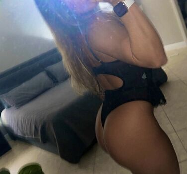 Full leaked Caleighmackenzie private onlyfans photo