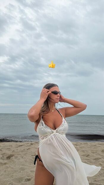 Full leaked Calliewilson private onlyfans photo