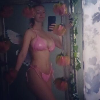 Full leaked Angelina valentine/ private onlyfans photo