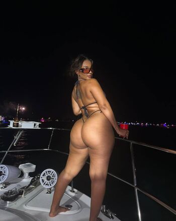 Camila Bernal