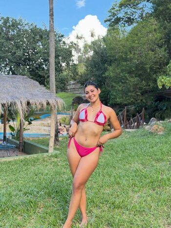 Camila Pesoa Camila_Pesoaok