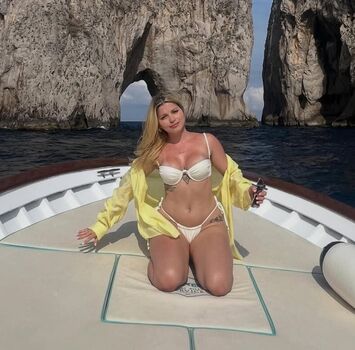 Full leaked Camilaferreirai page private onlyfans photo
