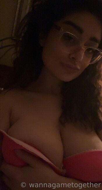 Full leaked Cammikimmi private onlyfans photo