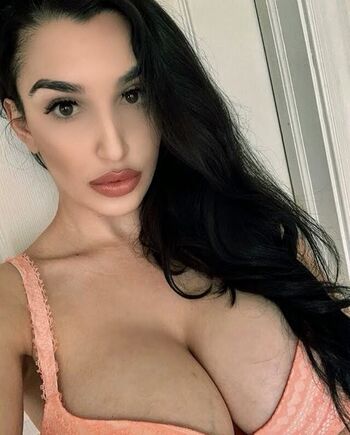 Candice Kashani