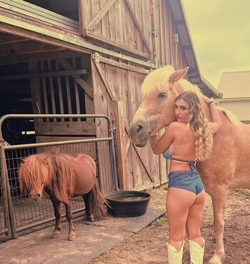 Full leaked Candied carly private onlyfans photo