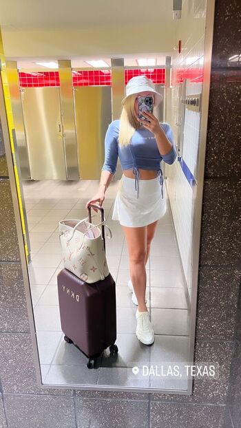 Full leaked Cara luby private onlyfans photo