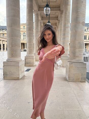 Carina Zavline
