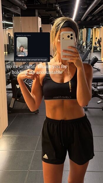 Full leaked Carla bezanson page private onlyfans photo