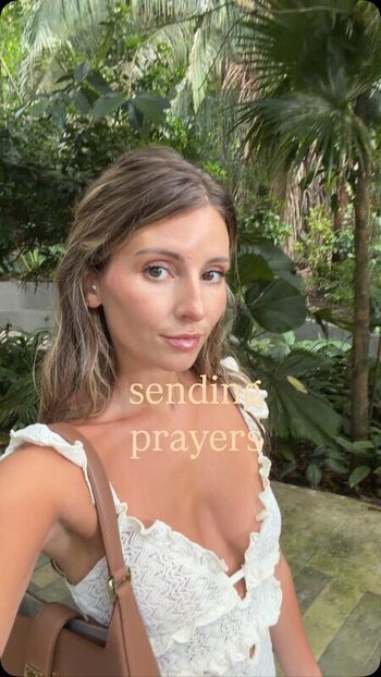 Full leaked Carla bezanson private onlyfans photo