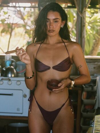 Full leaked Carla guetta page private onlyfans photo