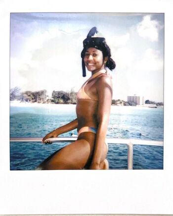 Full leaked Carlacia grant private onlyfans photo