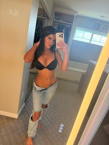 Full leaked Carlie jo page private onlyfans photo