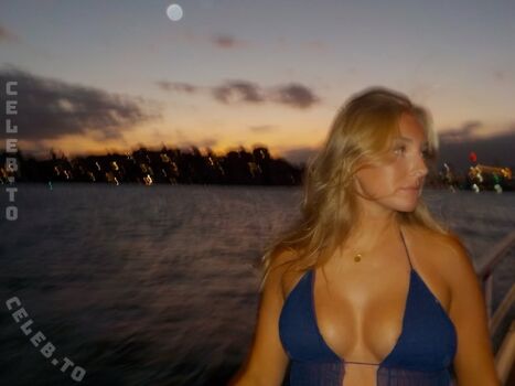 Full leaked Carly hro private onlyfans photo