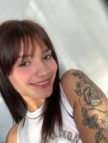 Full leaked Carly light private onlyfans photo