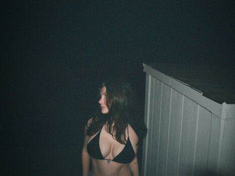 Full leaked Carlysbrain private onlyfans photo