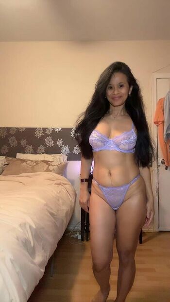 Full leaked Carmela sherwood private onlyfans photo