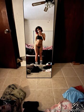 Full leaked Carmennlve private onlyfans photo