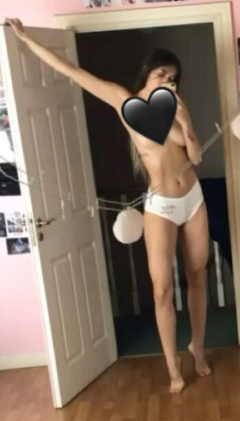 Full leaked Caroesti caroline babe caroline estigarribia private onlyfans photo