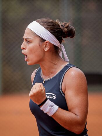 Carolina Meligeni Alves