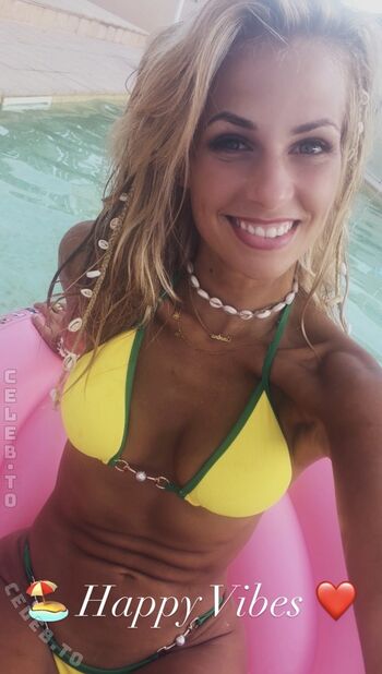Full leaked Carolina peukmann private onlyfans photo