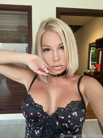 Full leaked Carolinaherera page private onlyfans photo