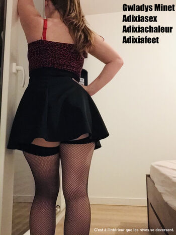 Full leaked Caroline cleora dark private onlyfans photo