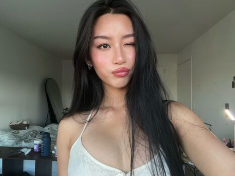 Full leaked Carysyui private onlyfans photo