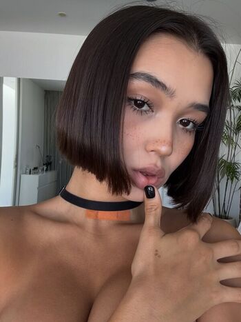 Full leaked Cassaraa private onlyfans photo
