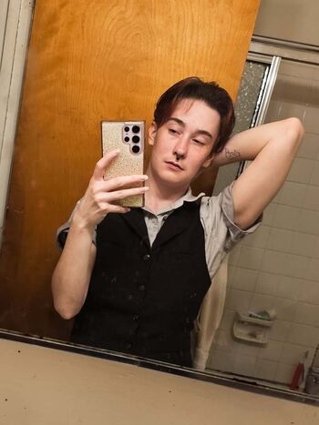 Full leaked Cassian vulpes private onlyfans photo