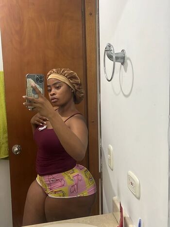 Full leaked Cataleya navia private onlyfans photo