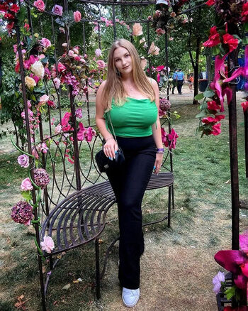 Full leaked Catargiuadriana private onlyfans photo