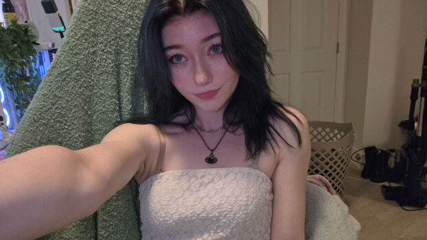 Full leaked Celebi cos page private onlyfans photo