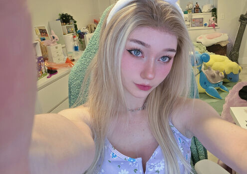 Full leaked Celebi cos page private onlyfans photo