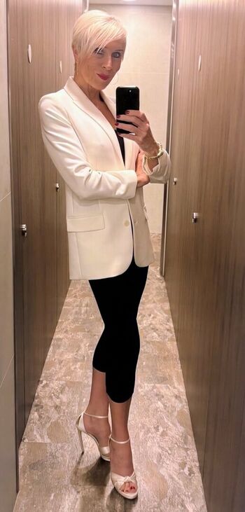 Full leaked Celebrity guilty pleasures underrated women private onlyfans photo