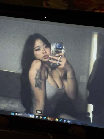 Full leaked Cellow private onlyfans photo