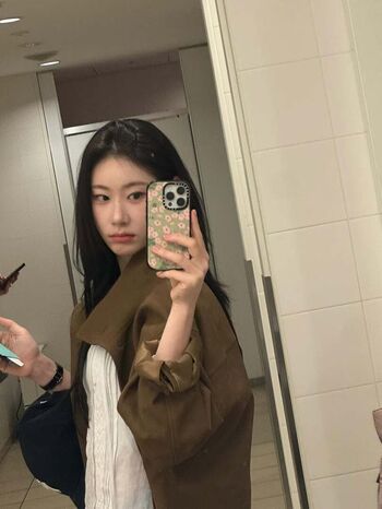 Full leaked Chaeryeong private onlyfans photo