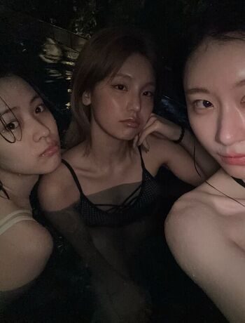 Full leaked Chaeryeong private onlyfans photo