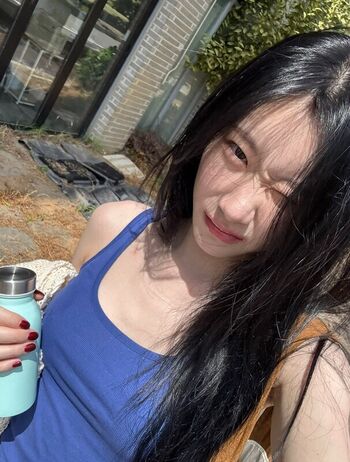 Full leaked Chaeryeong private onlyfans photo