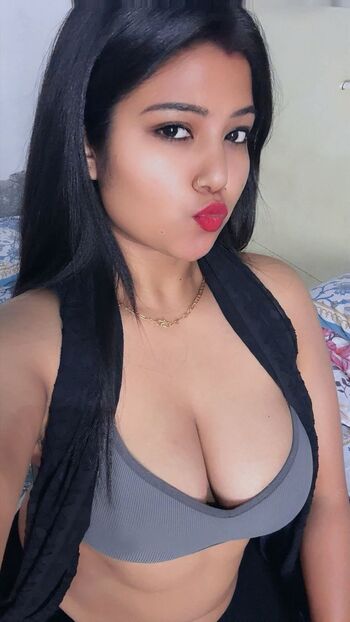 Full leaked Chandrika passionica private onlyfans photo