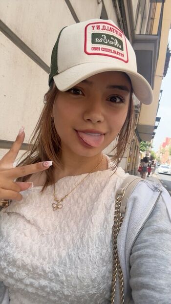 Full leaked Chantalajah private onlyfans photo