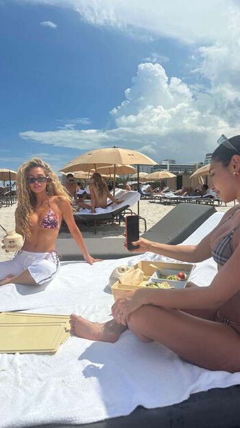 Full leaked Chantel jeffries  page private onlyfans photo