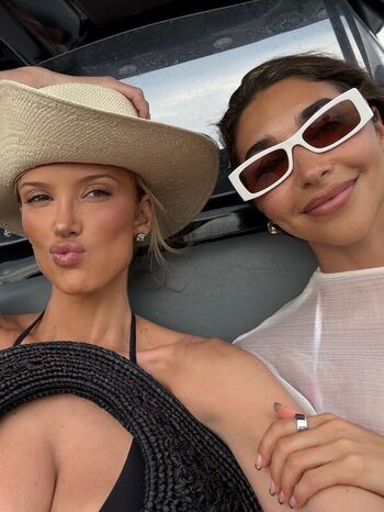 Full leaked Chantel jeffries  page private onlyfans photo