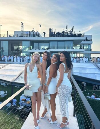 Full leaked Chantel jeffries  page private onlyfans photo
