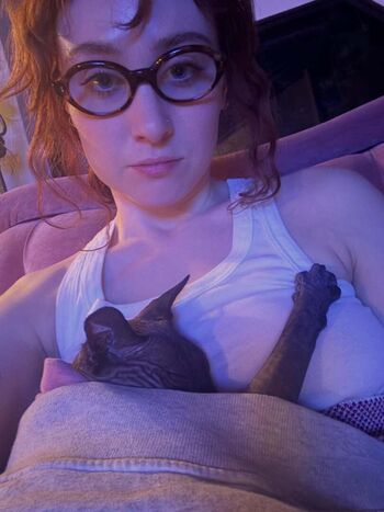 Full leaked Chappell roan private onlyfans photo