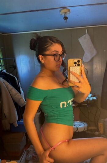 Full leaked Charleneee private onlyfans photo