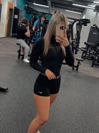 Full leaked Charleytaylss private onlyfans photo